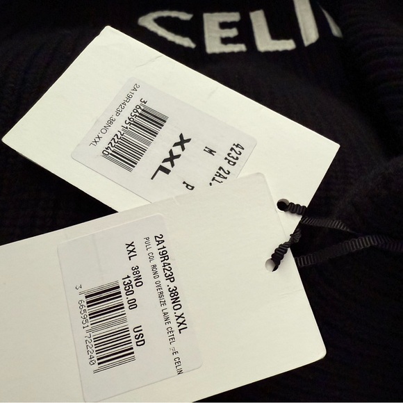 CELINE OVERSIZED SWEATER IN RIBBED WOOL
1350$ - Picture 5 of 8